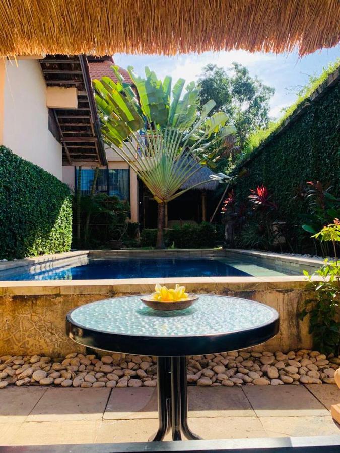 Giri'S Villa Jimbaran Ungasan Exteriér fotografie
