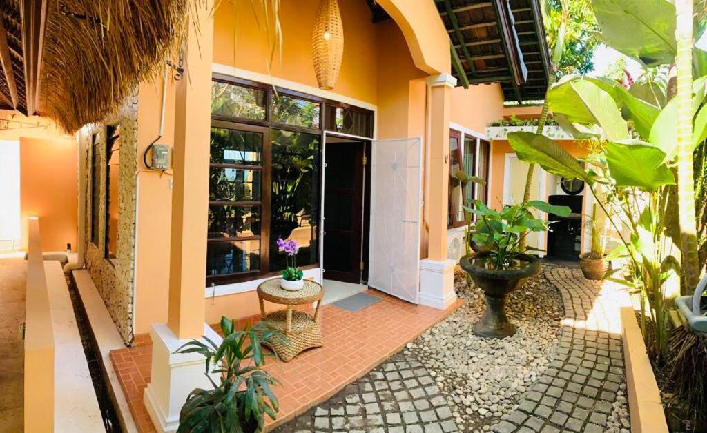 Giri'S Villa Jimbaran Ungasan Exteriér fotografie