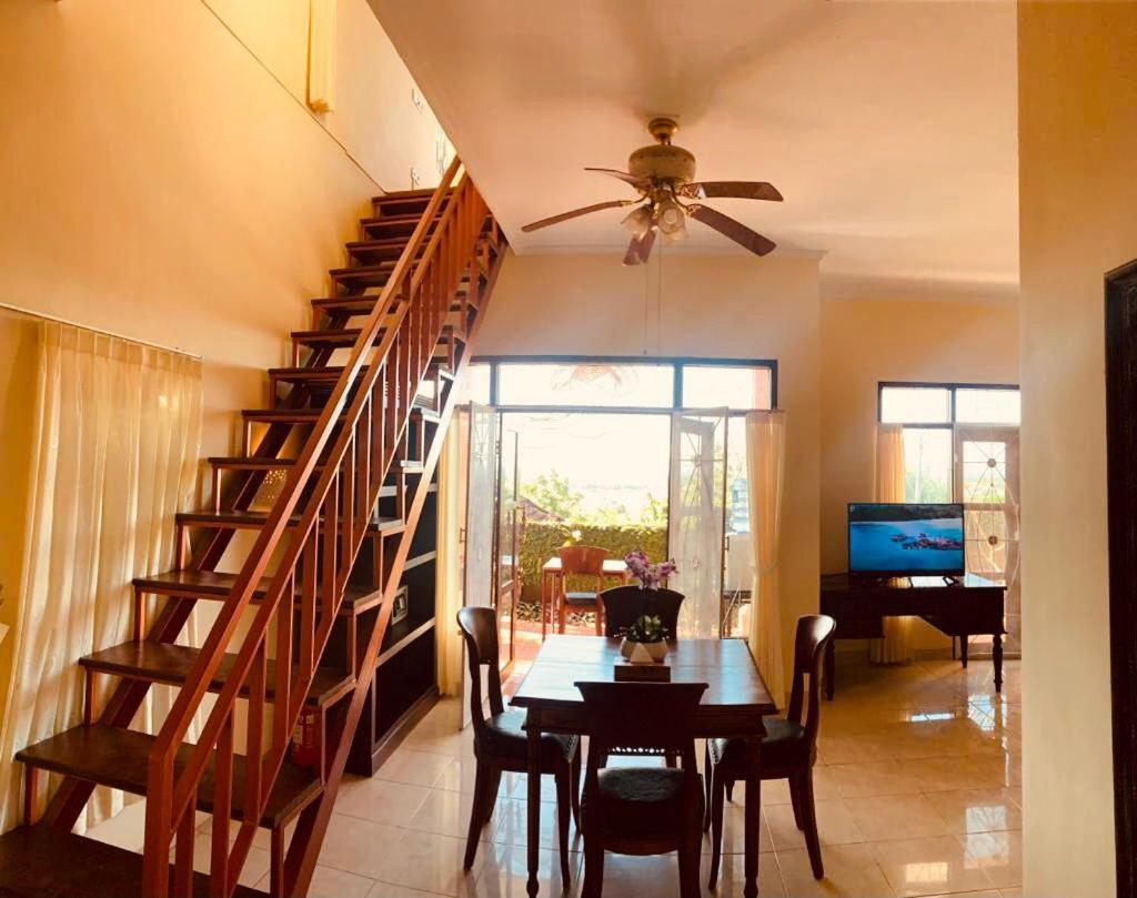 Giri'S Villa Jimbaran Ungasan Exteriér fotografie